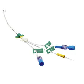 Obrázok ku produktu CERTOFIX PROTECT TRIO V715 15cm G16 trojluminálny katéter