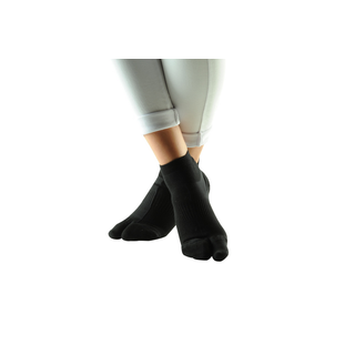 Obrázok ku produktu ARTHROVEN ponožky s korektorom na hallux valgus medium čierna